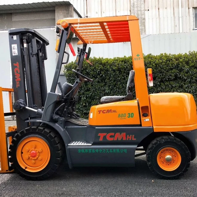 Good Price Japan Made FD30 Used Diesel 3Ton Tcm Forklift Originally