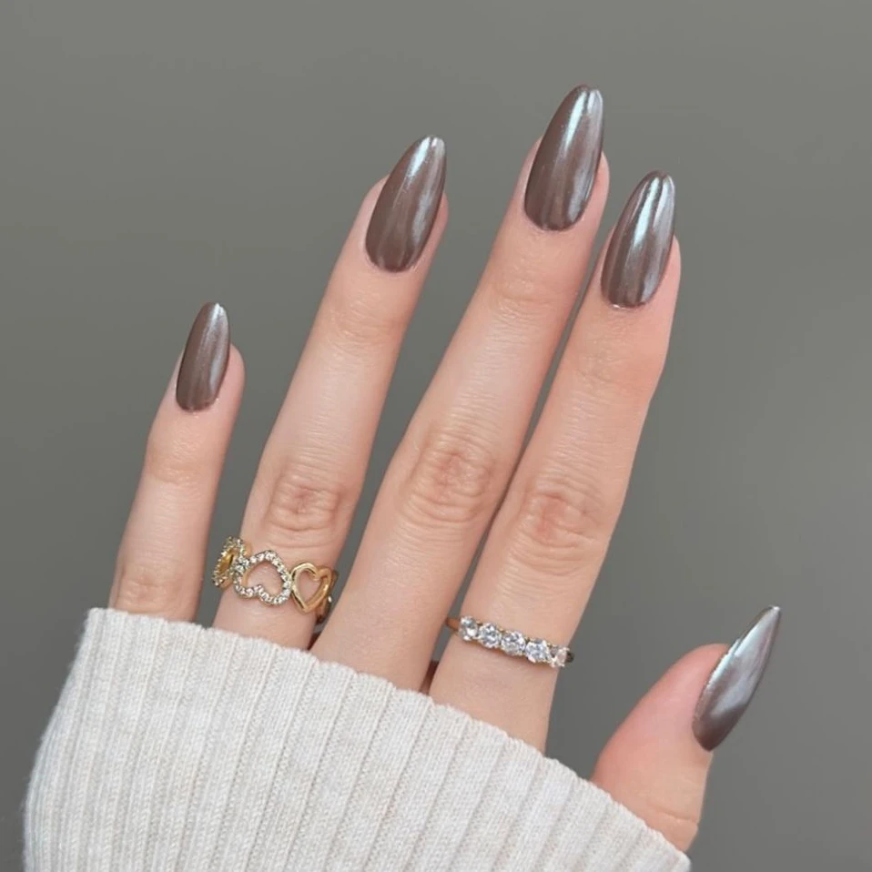 Custom Logo Fake False Nails Set With Glue Wholesale Medium Almond Soft Gel Private Label Sliver Chrome Glazed Press On Nails