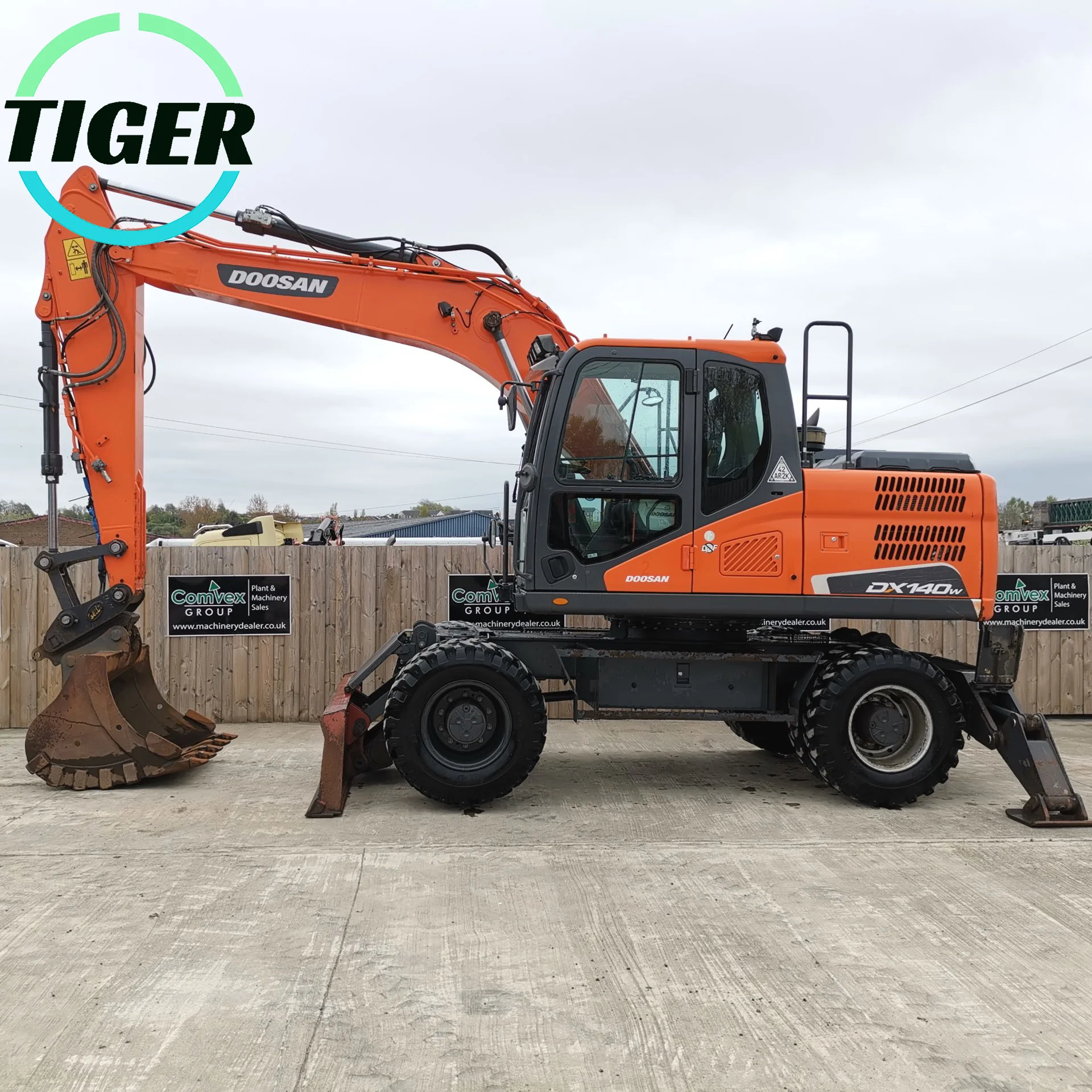 Колесный экскаватор doosan dx140w б/у dh150 dh130w