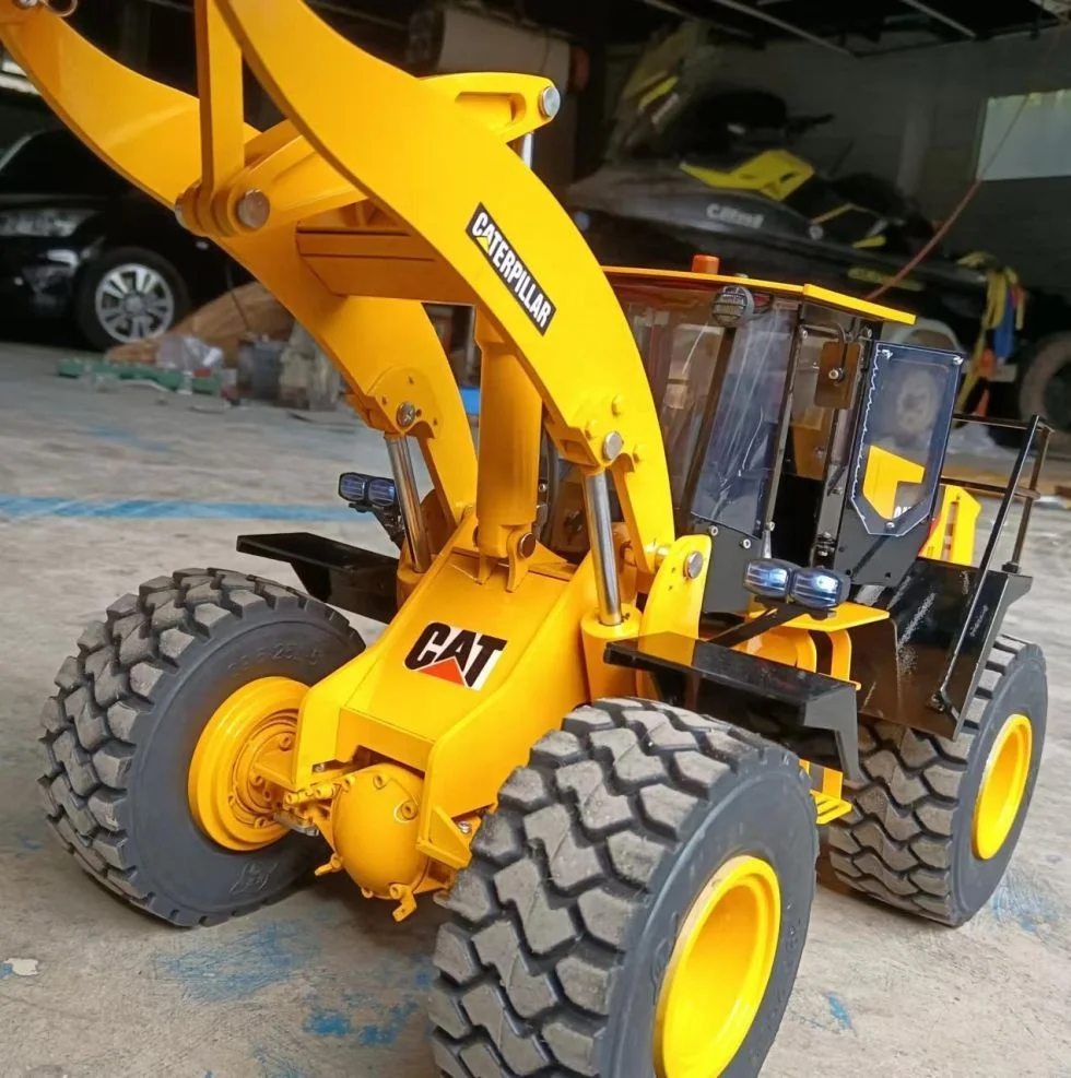 1:14 rc loader model-1/14 rc loader  metal remote control hydraulic loader model 980l