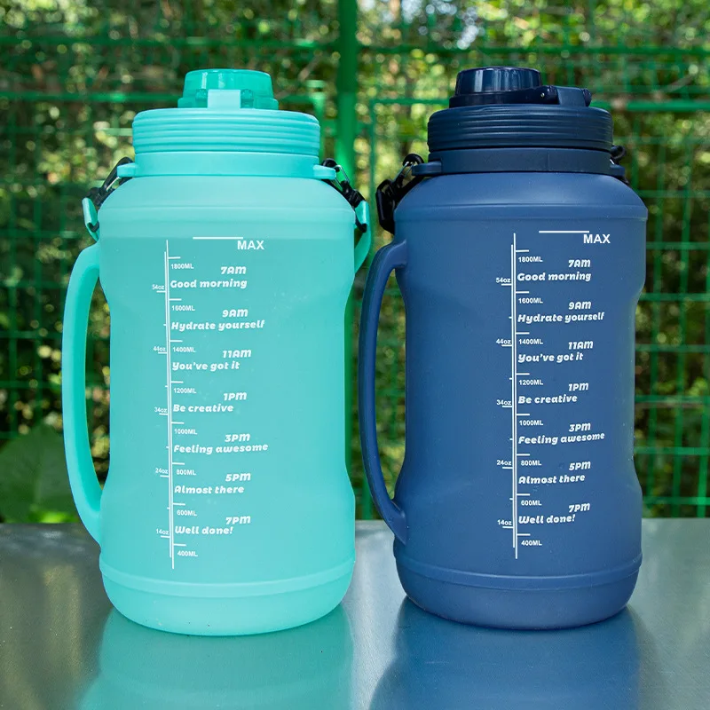 Gint Collapsible 2L Foldable Water Bottles With Straw BPA Free Large Reusable Silicone Water Bottle with Handle Leak Proof