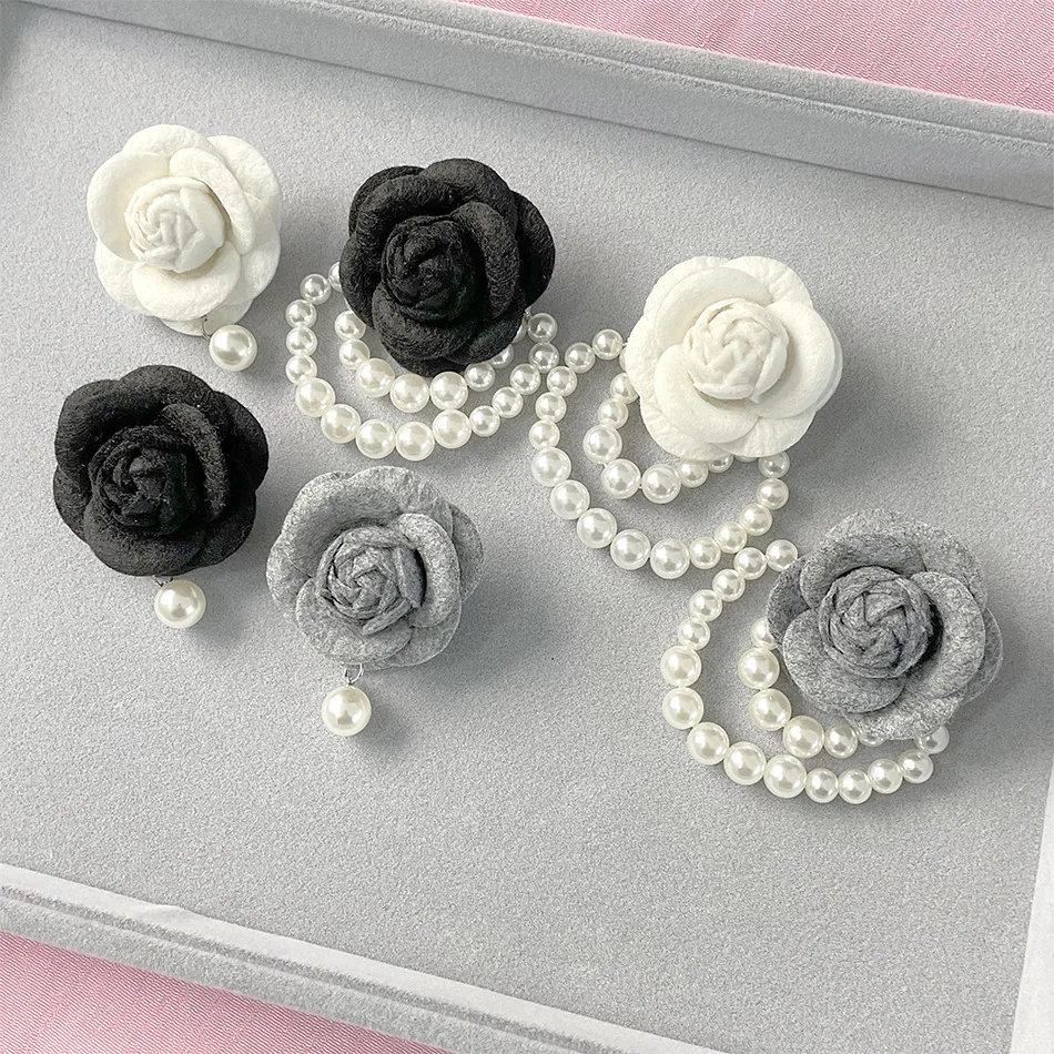 Small camellia flower brooch high-end pin accessories Pearl Tassel  brooch wholesale