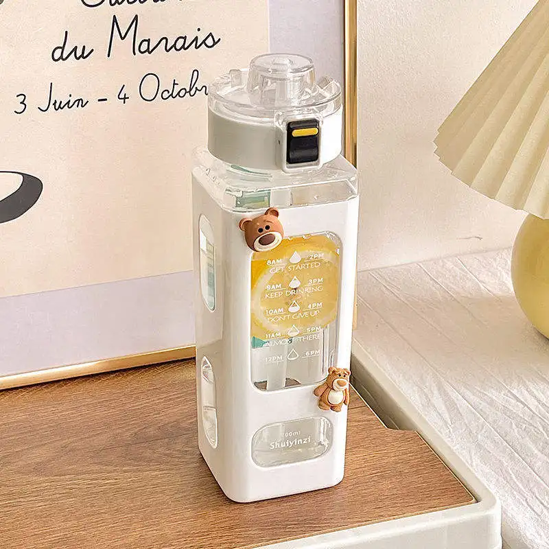 New Design Kids 700ml Large Capacity Water Bottle Durable Cute Square Plastic Water Bottle