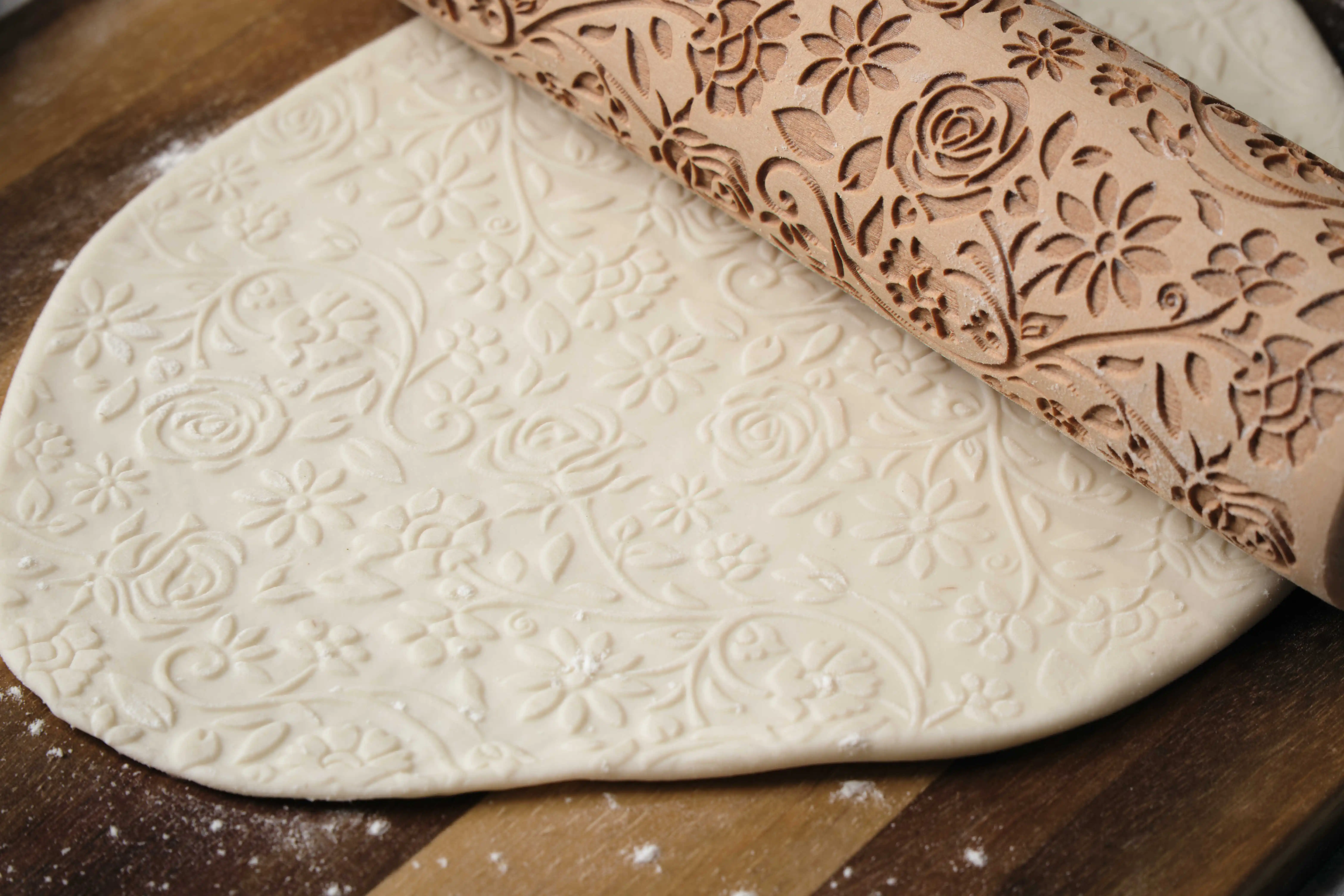 Fondant Cake Embossing Rolling Pin Baking Printed Cake Mould Rolling stick sugar crust knurling stick