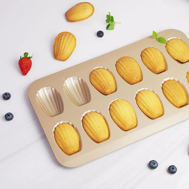 Nonstick Baking Pan 12-cup Heavy Duty Shell Shape Baking Cake Mold Pan/