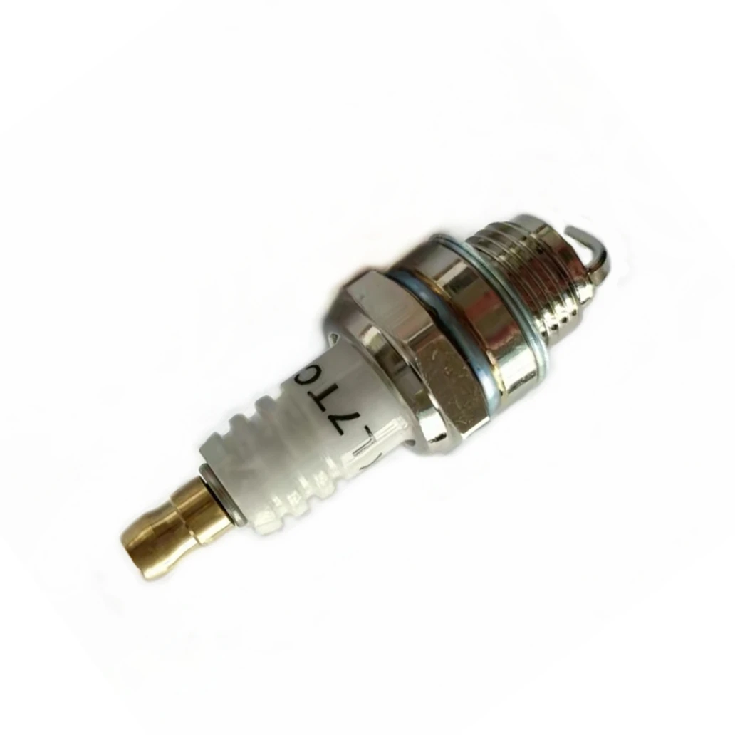 High Quality OEM Racing Sparking L7TC Motorcycles Engine Spark Plugs