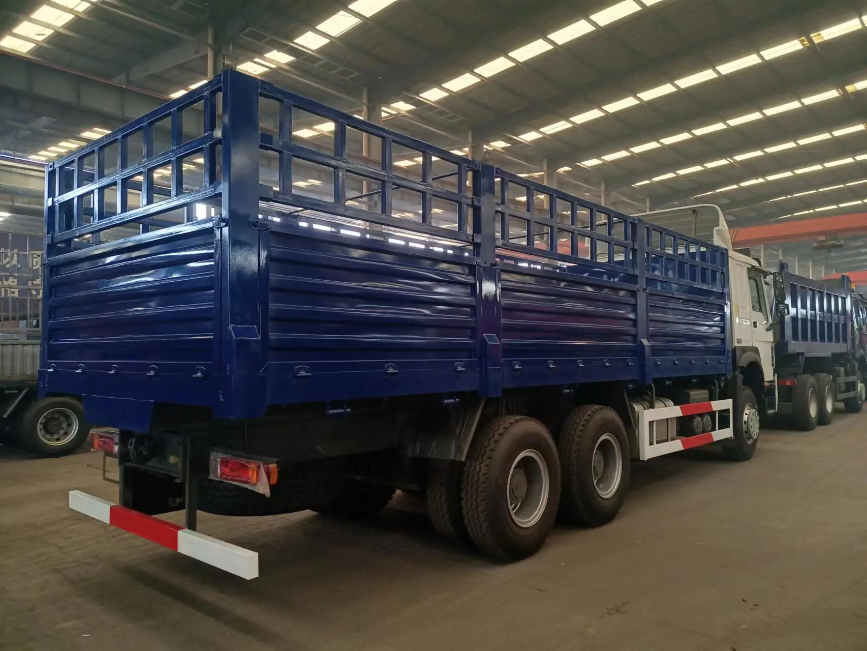 Прямая Продажа с завода Sinotruk howo 6x4 10 колесный грузовой автомобиль 40-50 тонн грузовые грузовики
