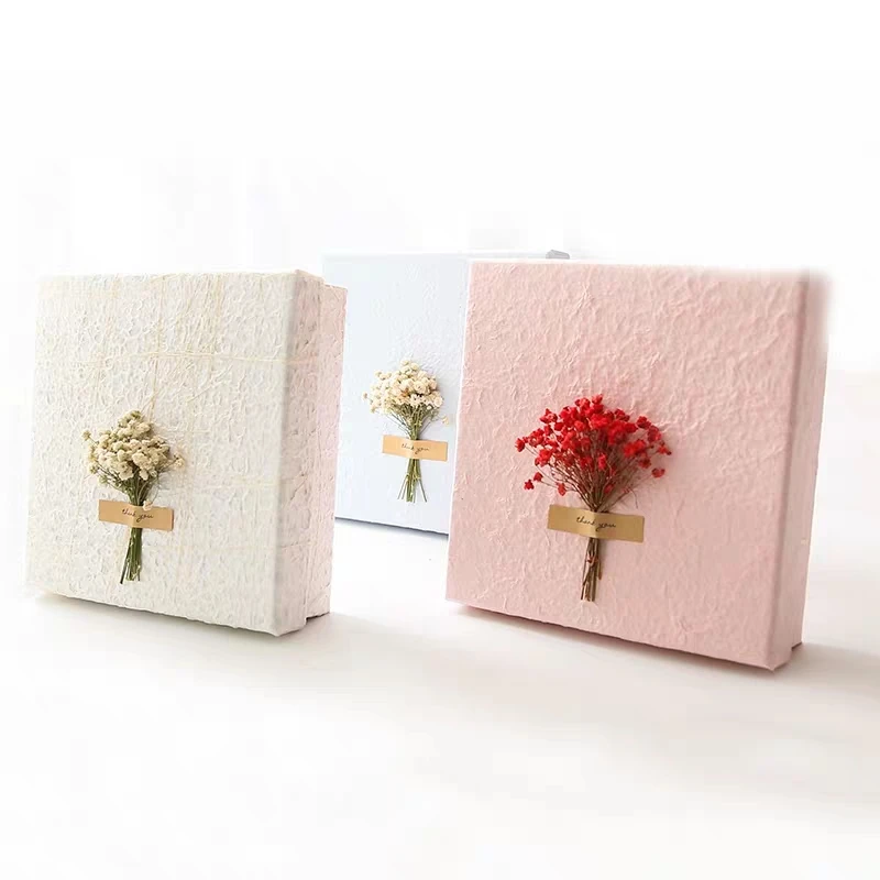 Custom pattern size design and logo Birthday holiday gift packaging boxes Can hold gifts of all sizes