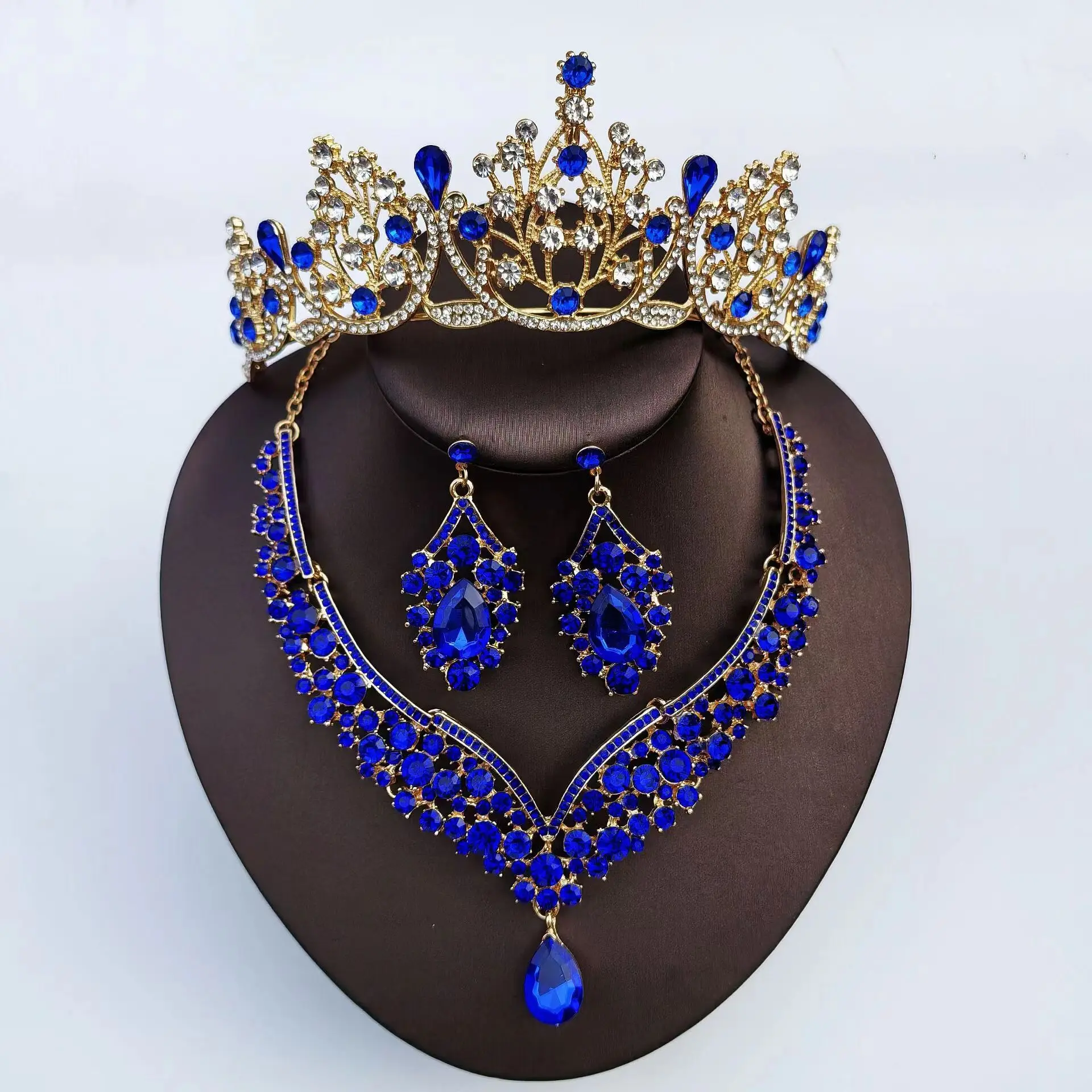 Bride Crown Three-Piece Set Wedding Hair Accessories Bridal Crown Tiara Necklace Earrings Jewelry Set