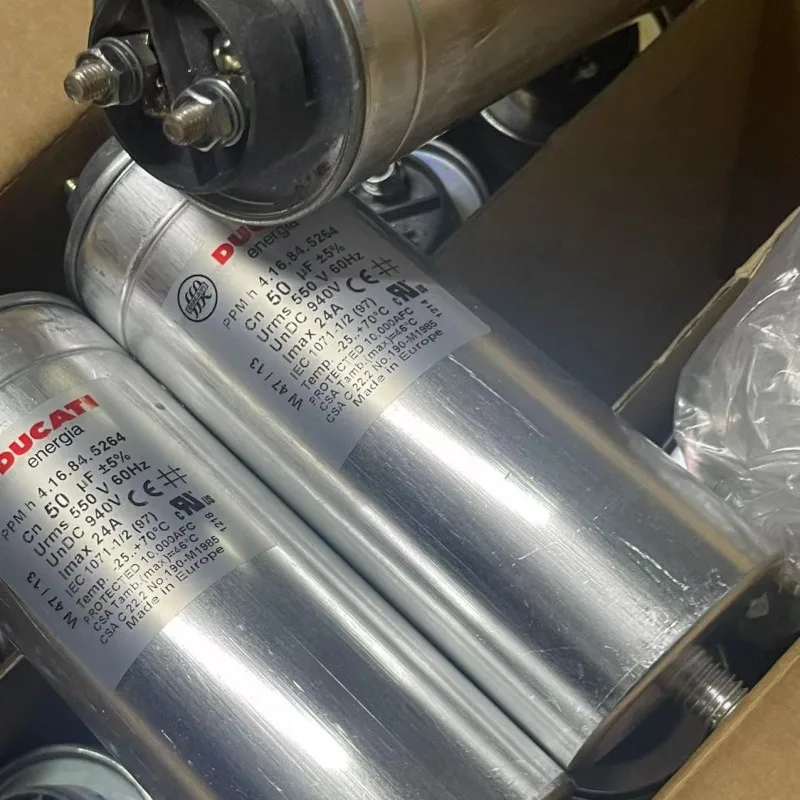Пленочный конденсатор 416845264 DUCATI MKP 50 мкФ 550V 940V 24A