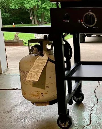 Factory direct selling outdoor handcart square with roller gas baking tray 2 burners with 1 side shelf