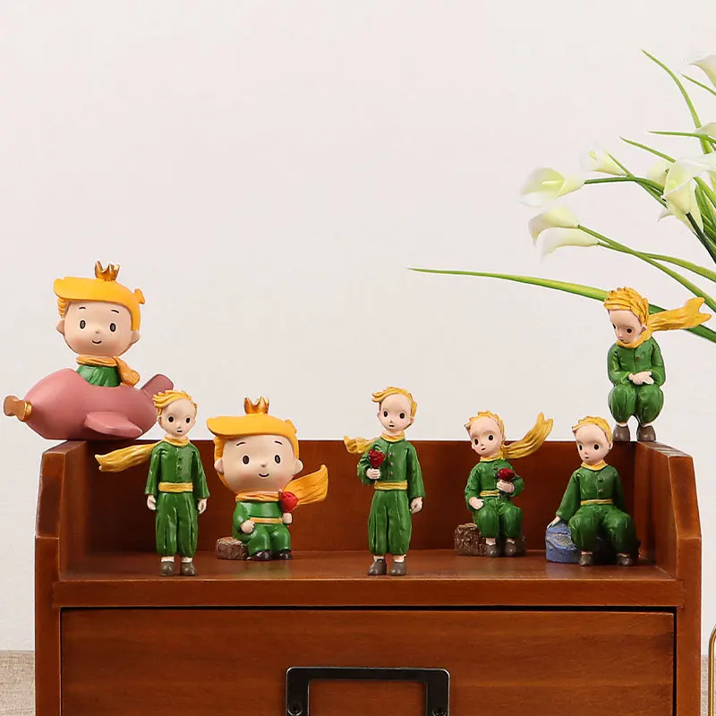 AHMH Wholesale Micro The Little Prince Rose Fox Miniature Decoration Resin Figure Statues Happy Birthday Cake Topper