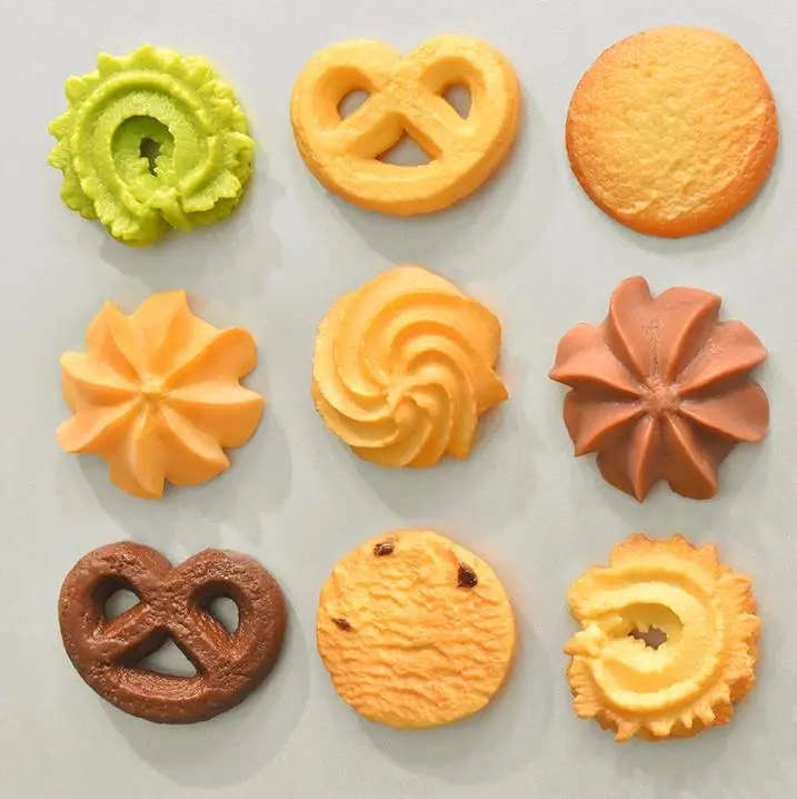 Creative simulation Korean ins Cookie refrigerator magnet cute food cookie magnetic decoration message board refrigerator magnet