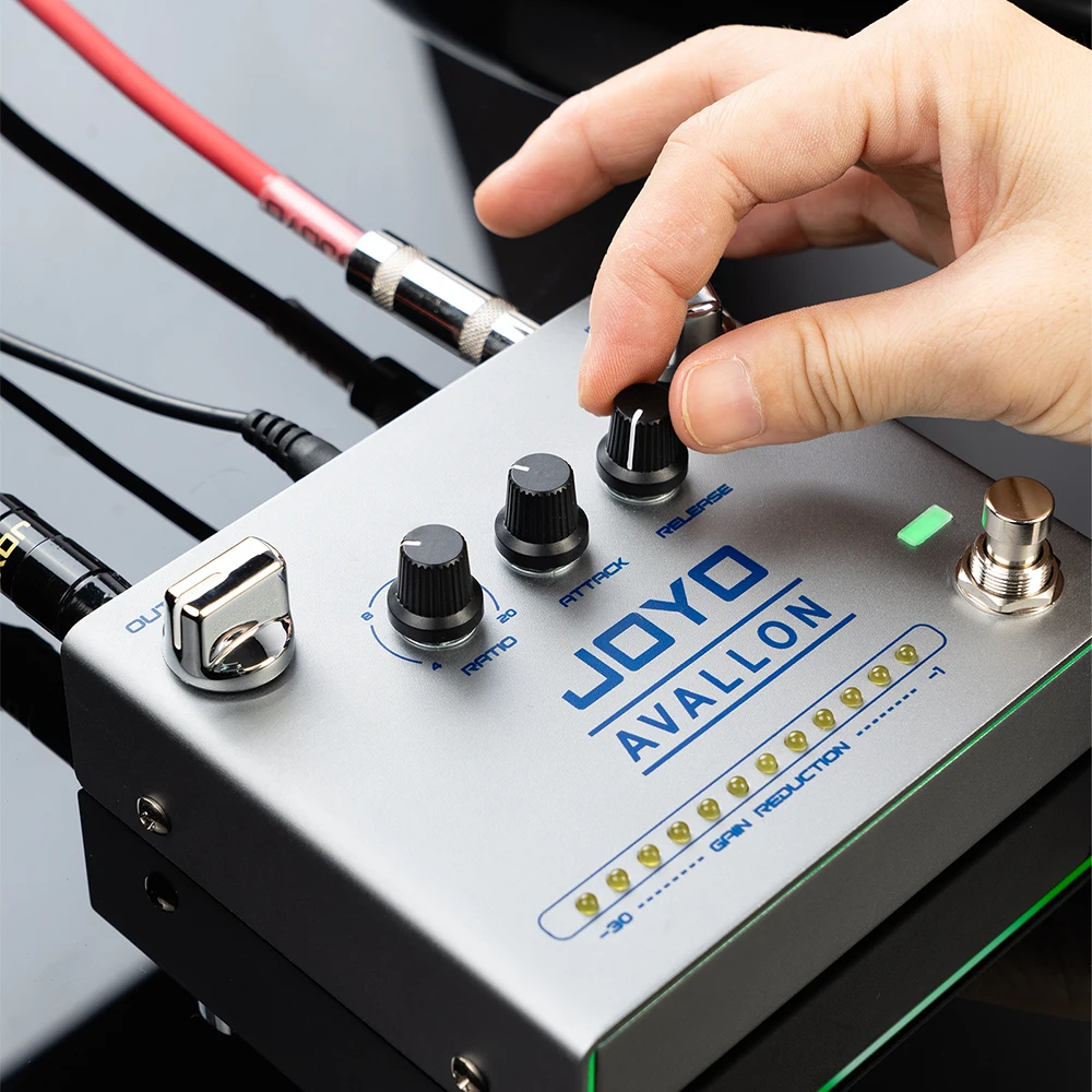 JOYO R-19 AVALLON Guitar Pedal Classic Compressor Effect Pedal 3 Knobs Ratio Attack Release for Guitar Bass