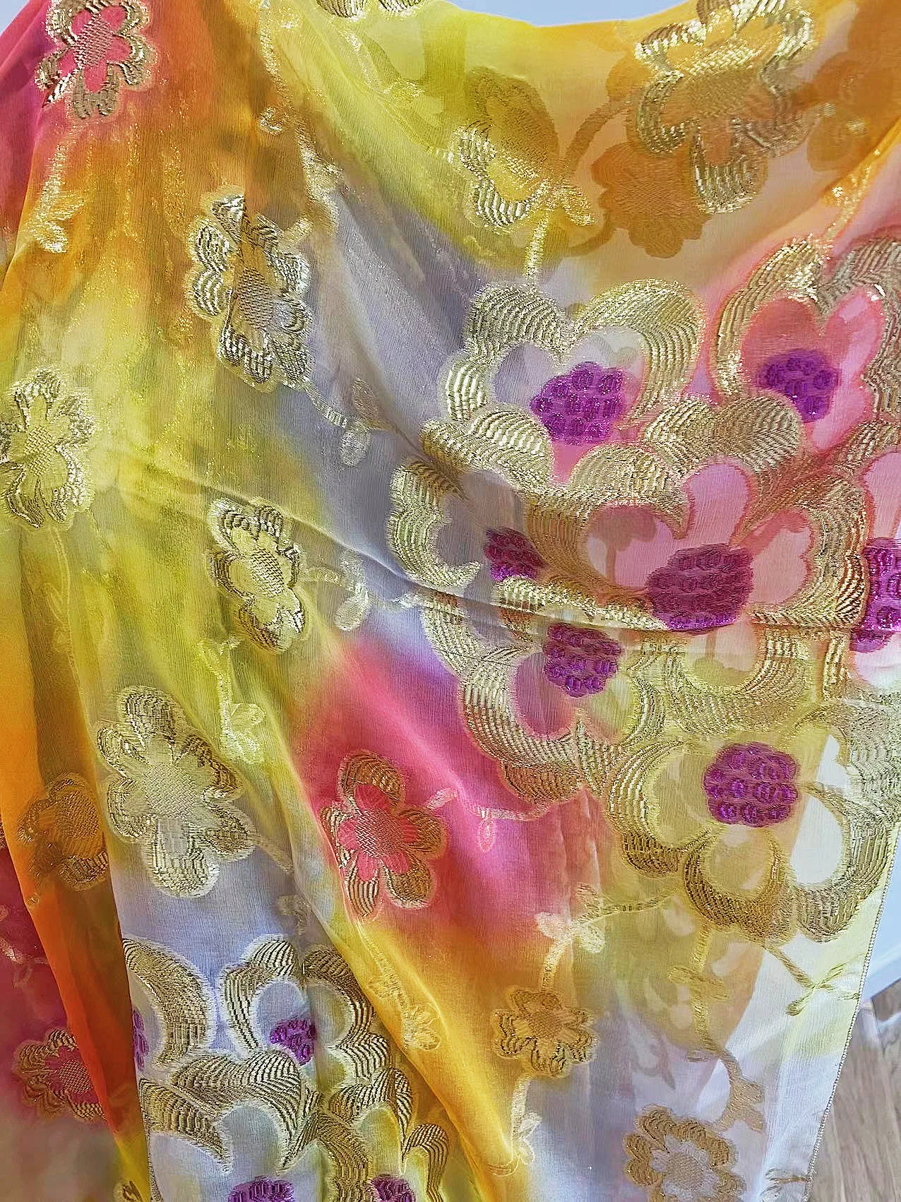 Wholesale Lurex jacquard luxury curtain clothes material silk metallic brocade fabric