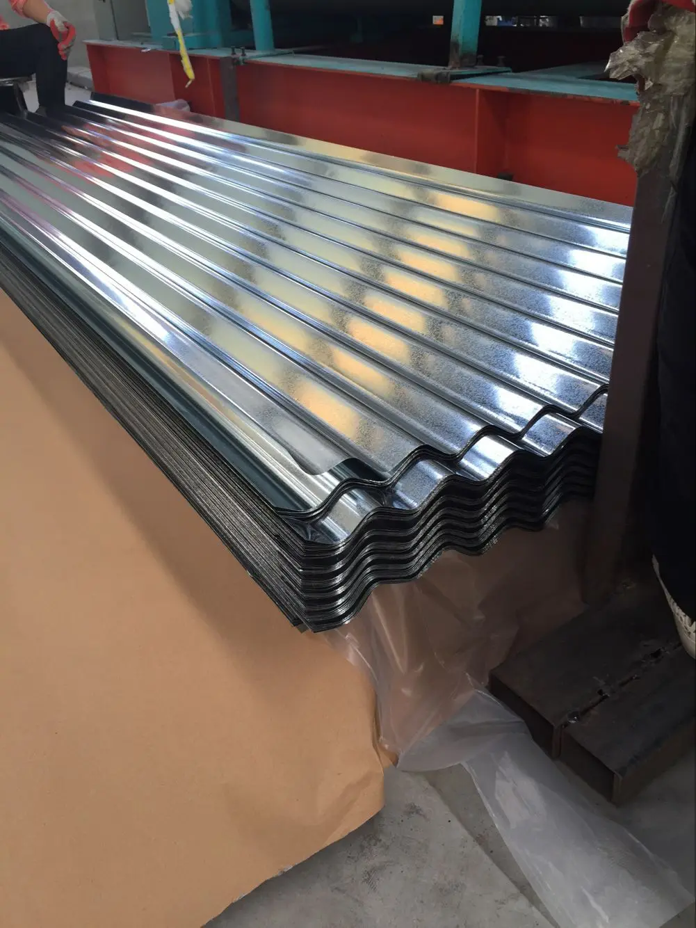 Building Material Gi PPGI roof metal sheet Corrugated Steel Roofing Sheet