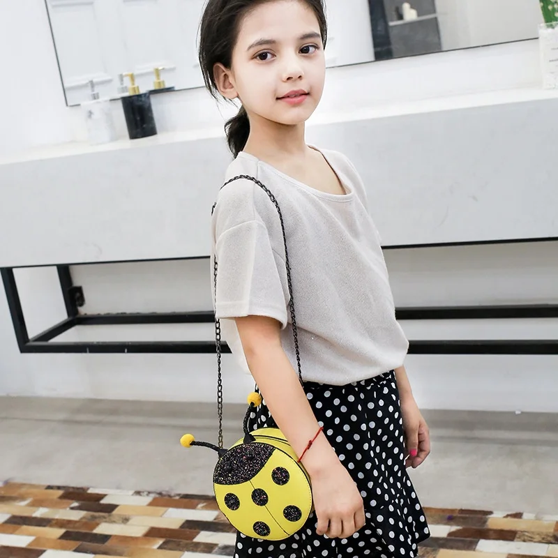 
New one-shoulder small round bag Cute girl cross-body bag Cartoon accessory zero wallet 