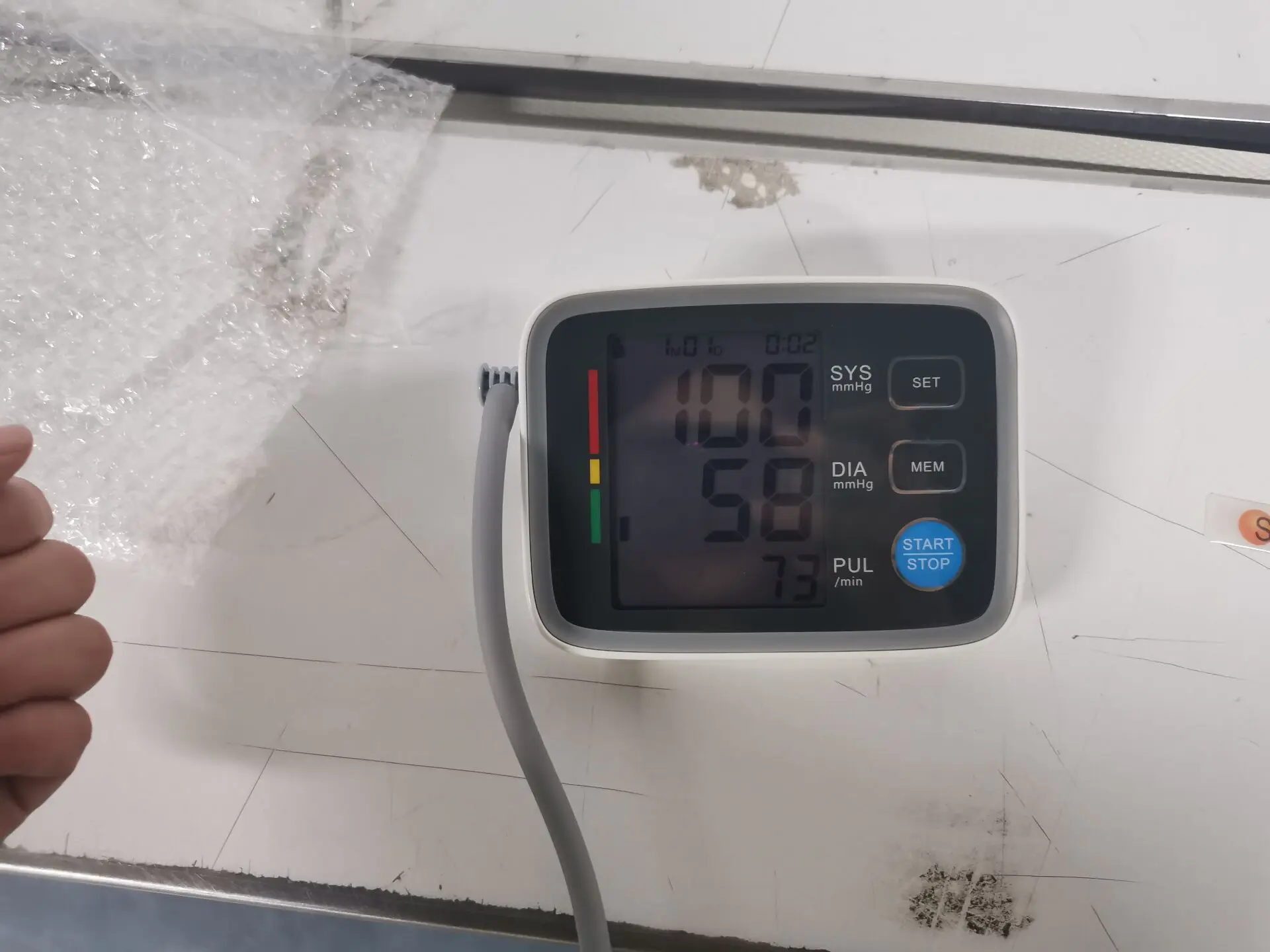 Wholesale 4.0 Medical Arm Type Blood Pressure