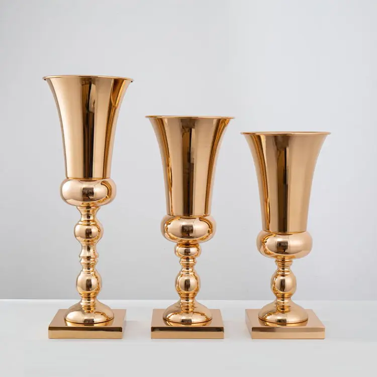 2021 New Plating Wedding Metal Flower Vase Road Guide Decoration Vasos De Flor Para Casamento Luxury Trumpet Wedding Vases