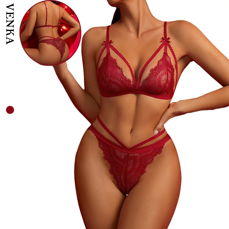 New Design High Quality Underwear Set Breathable See Through Erotic Sexy Lace Hollow Deep V Strap Bra And Panty Lingerie Set