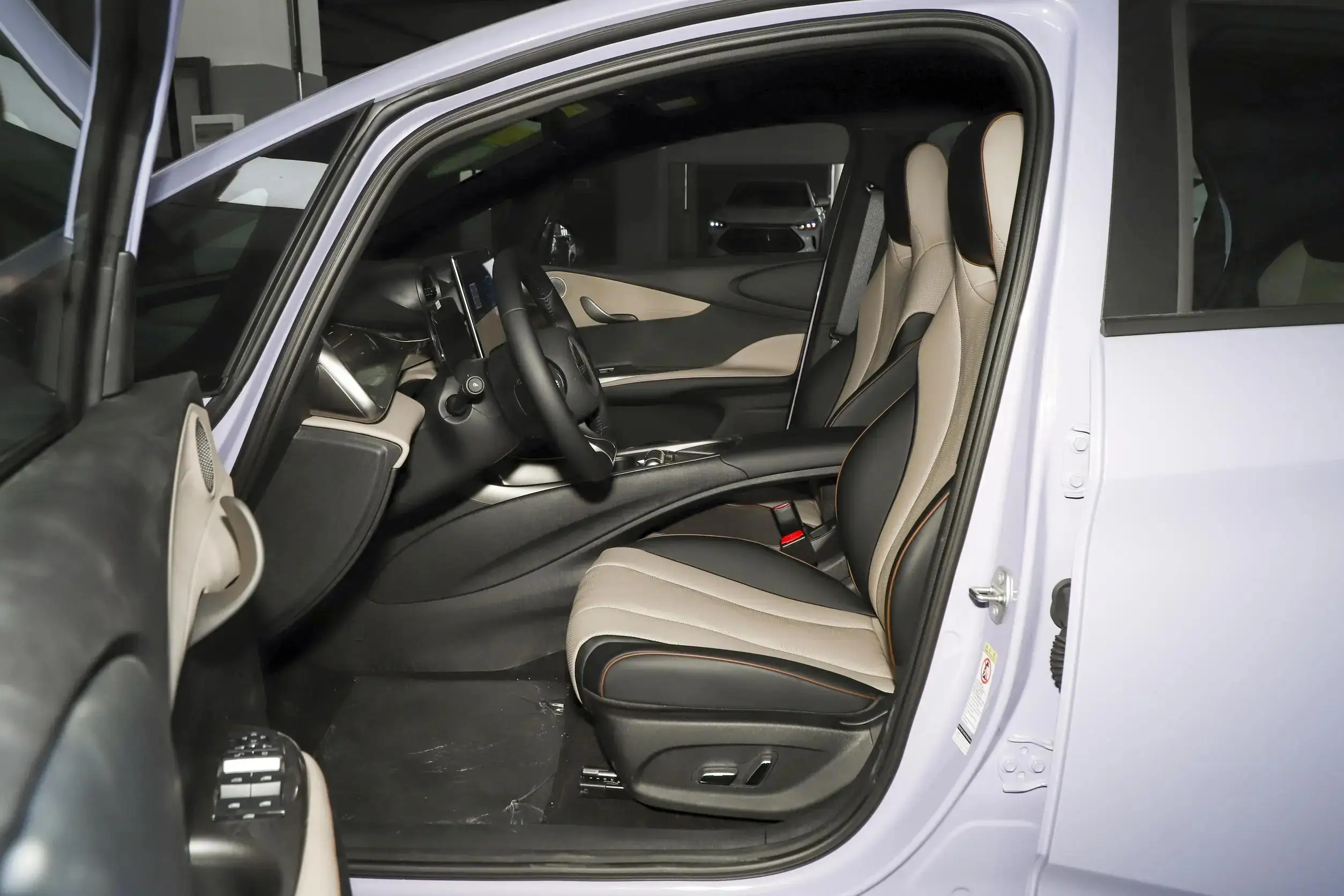 Huanyu auto 2023 New Energy Vehicles Super Long Battery BYD Haitun Compact Sedan Electric Cars Byd Dolphin With Best Price