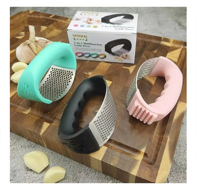 Updated  Food Grade SS304 stainless steel  garlic kitchen items2 in 1 garlic press squeeze garlic