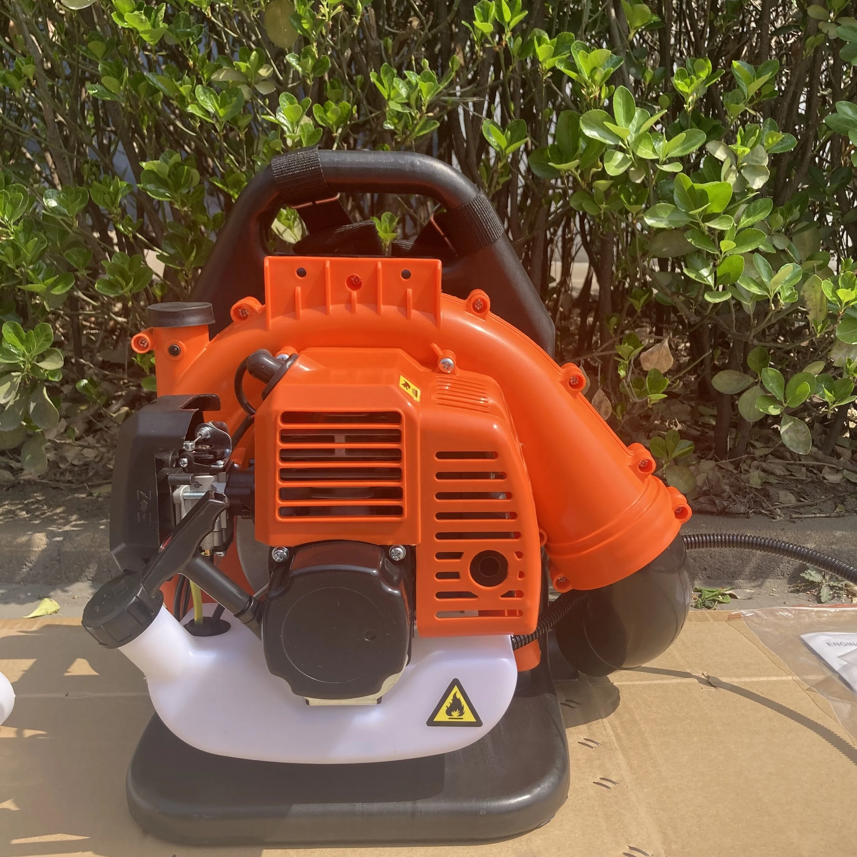 Hot Sell Portable Mini Air Gasoline Garden Leaf Blowers DIY OEM Customized Power Support Origin Type Size Warranty Year Grade