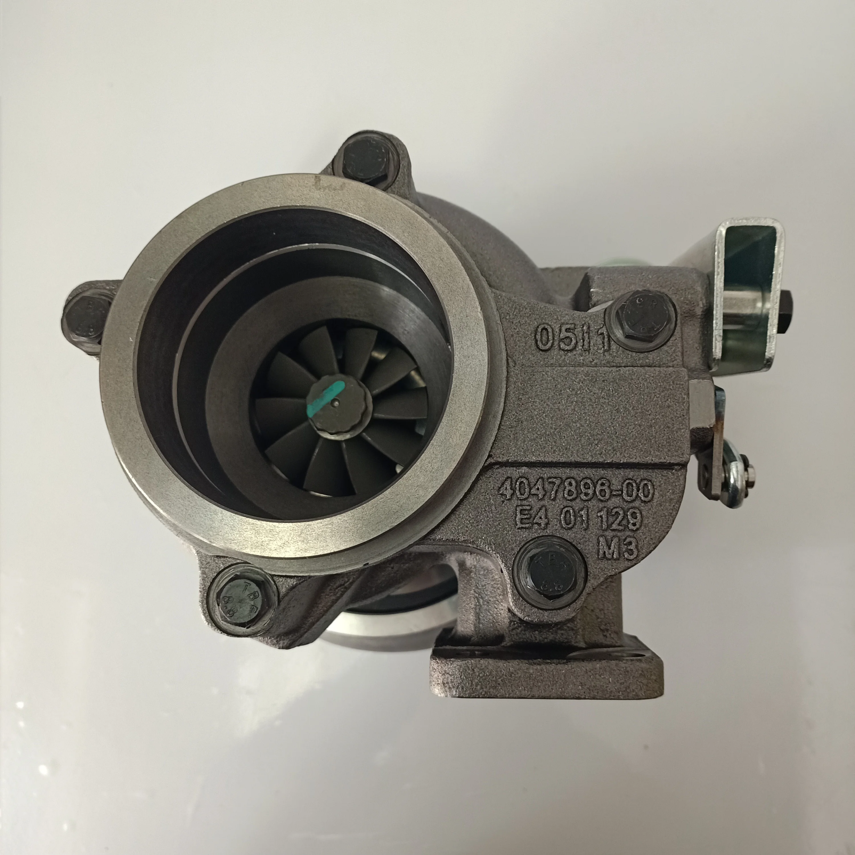 Original new turbocharger part no# 4955219 for QSL9 diesel engine