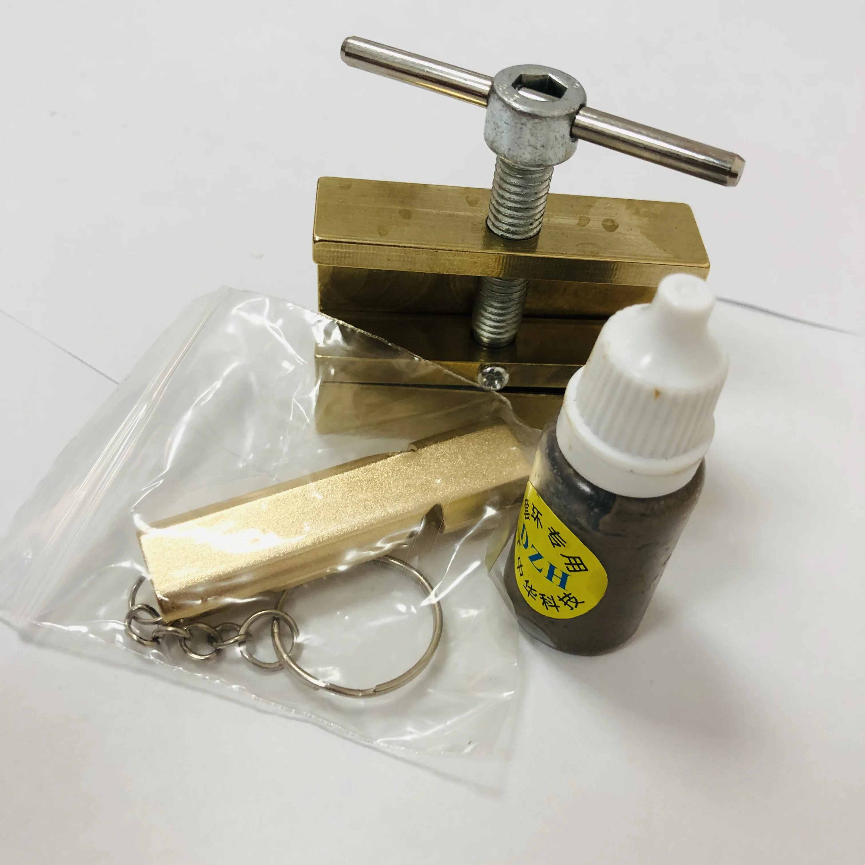 
Pigeon supplies pigeon loop accessories 