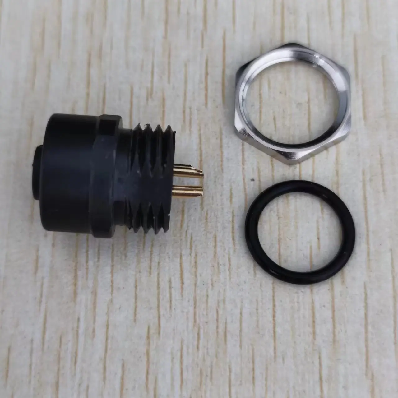 Female waterproof rear mount M12 A Code 4pin fastened solder plastic connector with  nut