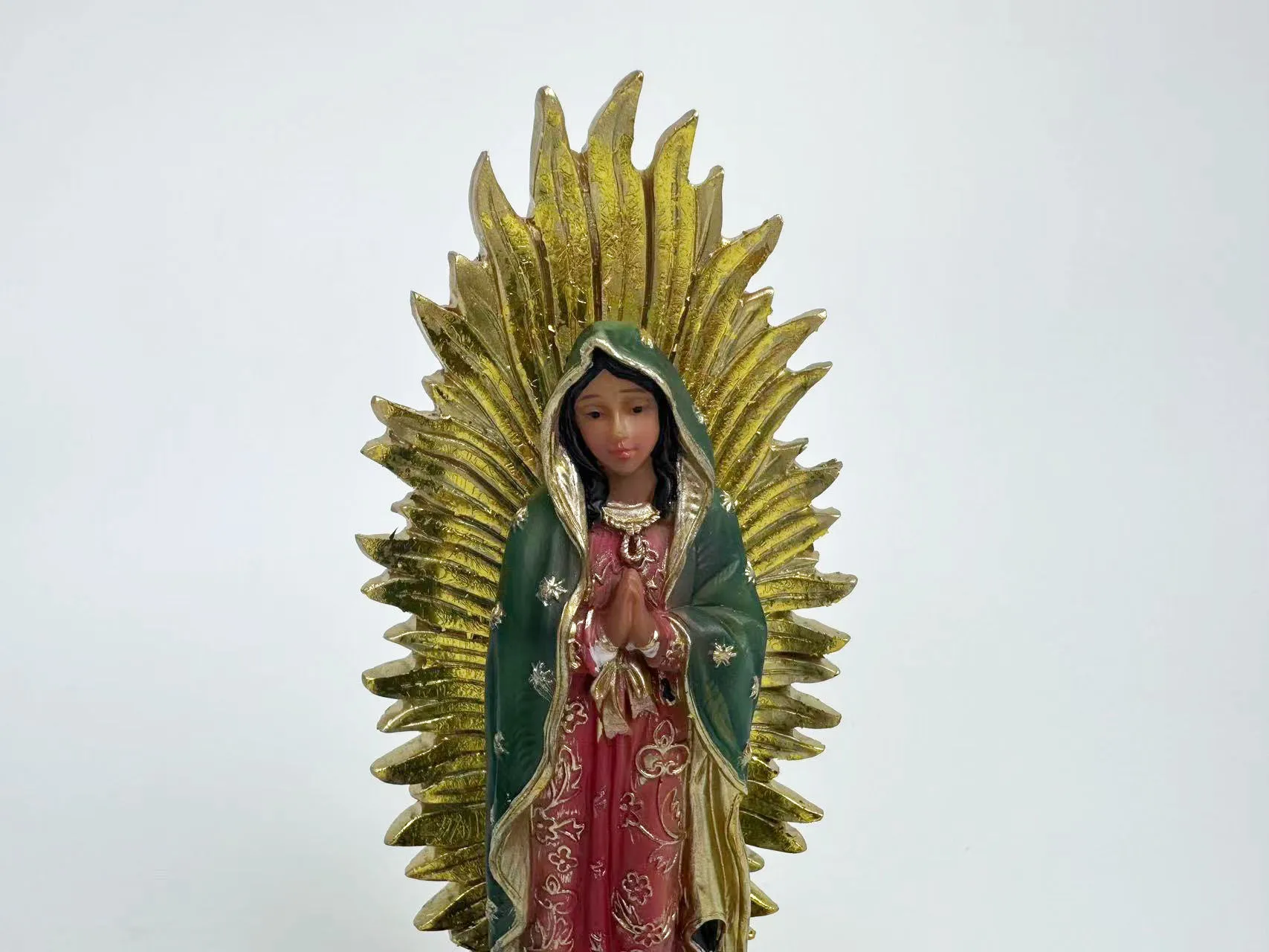 promotional virgin mary statue sculpture our lady of guadalupe resin ornament christmas crib religious gift