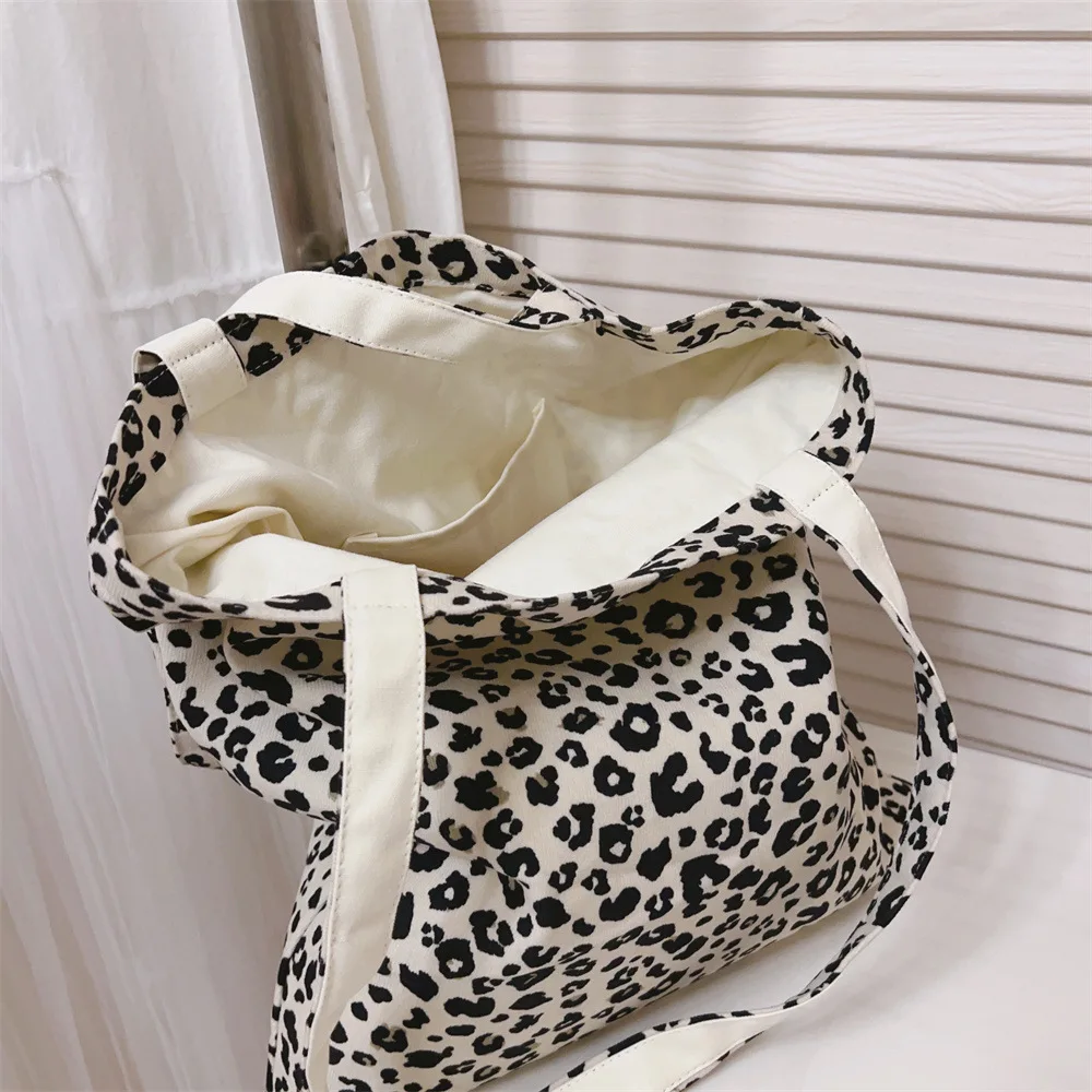 Vintage trend large capacity leopard print twill velvet shoulder canvas bag for girls shopping bag