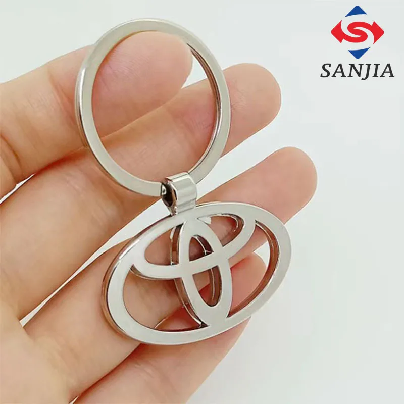 Oem Odm 3d Metal Key Chains Openwork Customize Grande Silver Souvenir Pyramid Metal Keychain With Small Eiffel Tower Metal