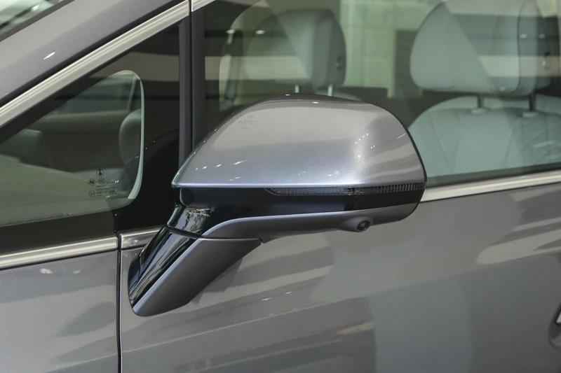 Китайский 2024 denza d 9 MPV 7 мест 5 дверей Чистая электрическая 180 км/ч максимальная скорость 6 секунд 0-100 ускорение бизнес-мпв