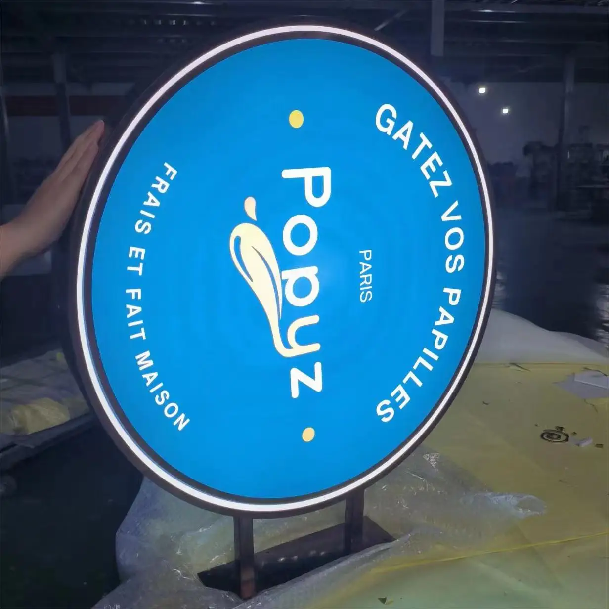 Custom Optical Shop Boutique Led Lighting Box Sign Outdoor Metal Advertising Light Box