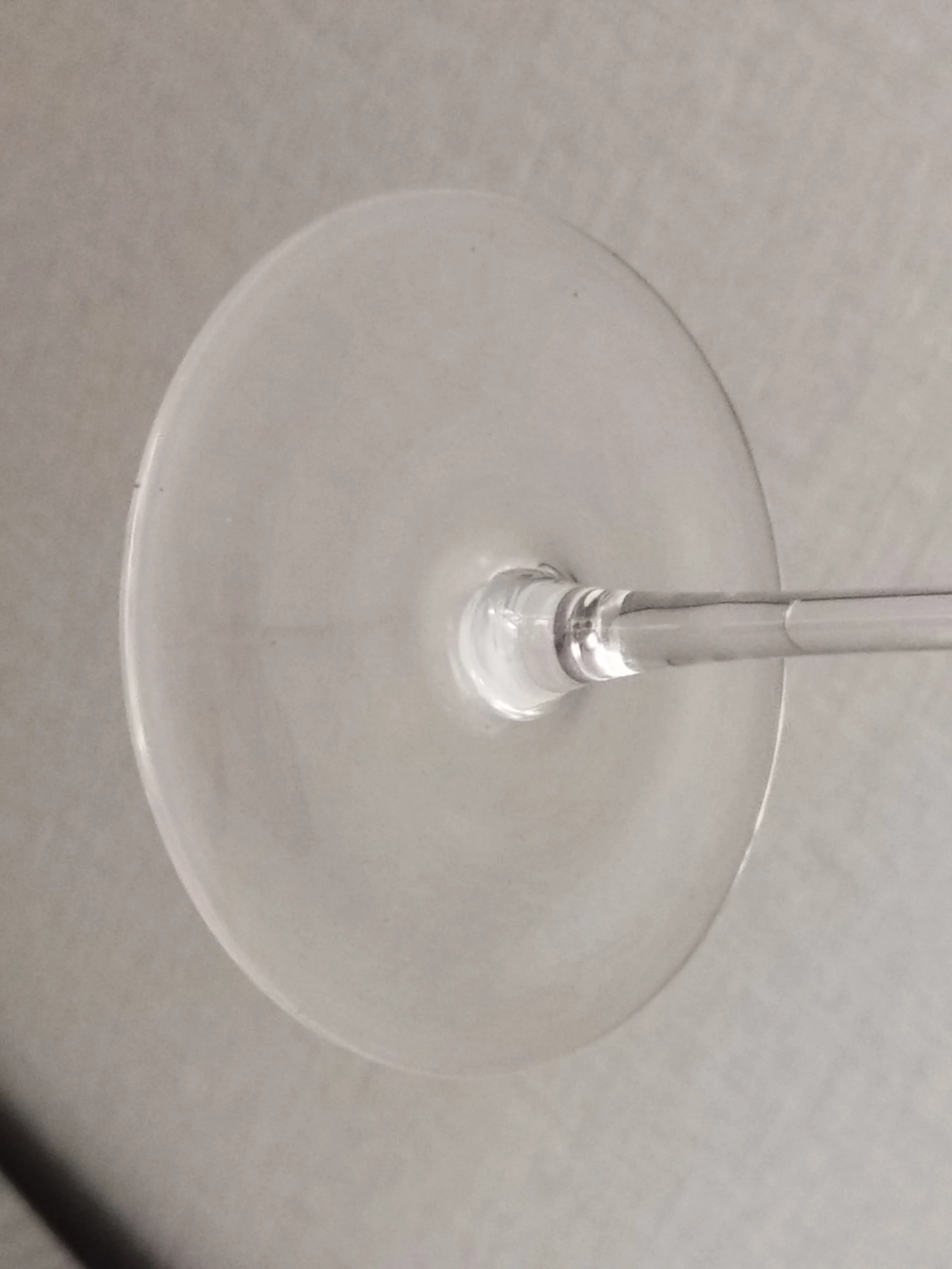 High quality party tall wine glasses with transparent color support for family gatherings