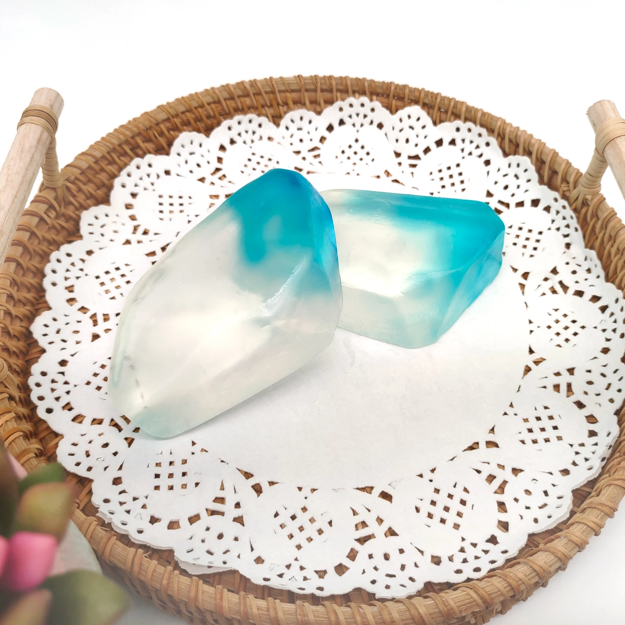 Customized Whitening Moisturizing Wash Face Bath Blue Diamond Fragrance Diamond handmade Soap