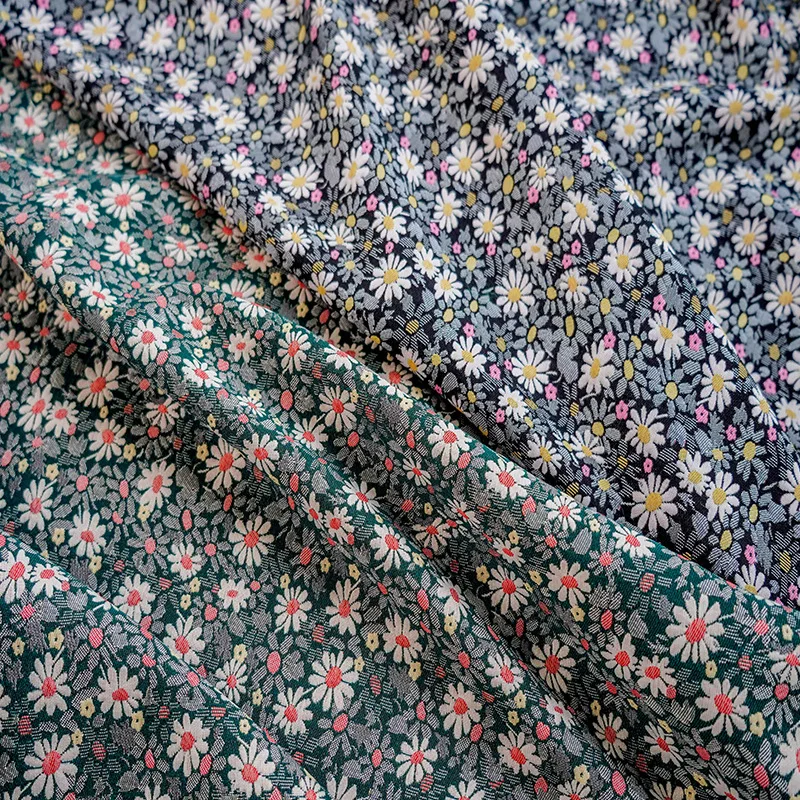 Brocade Jacquard Good Quality Metallic Yarn-Dyed Fabric for Fashion Dress