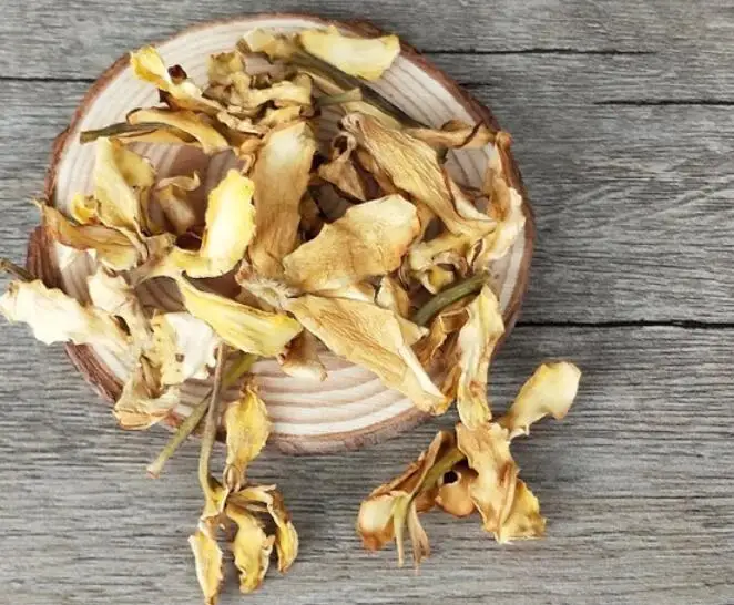 
Zhi zi hua natural dried fragrant flowers Flos Gardenia 