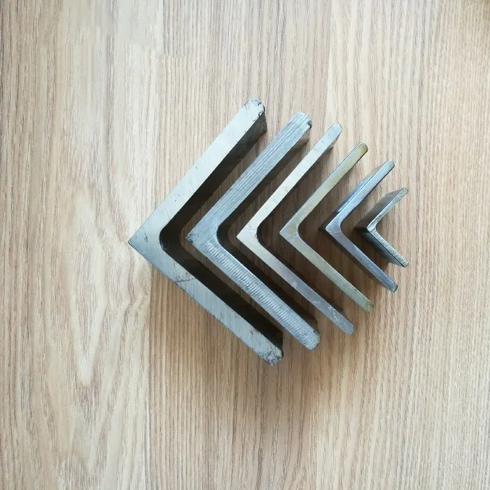 L shape Angle 180x180x12 SS540 steel