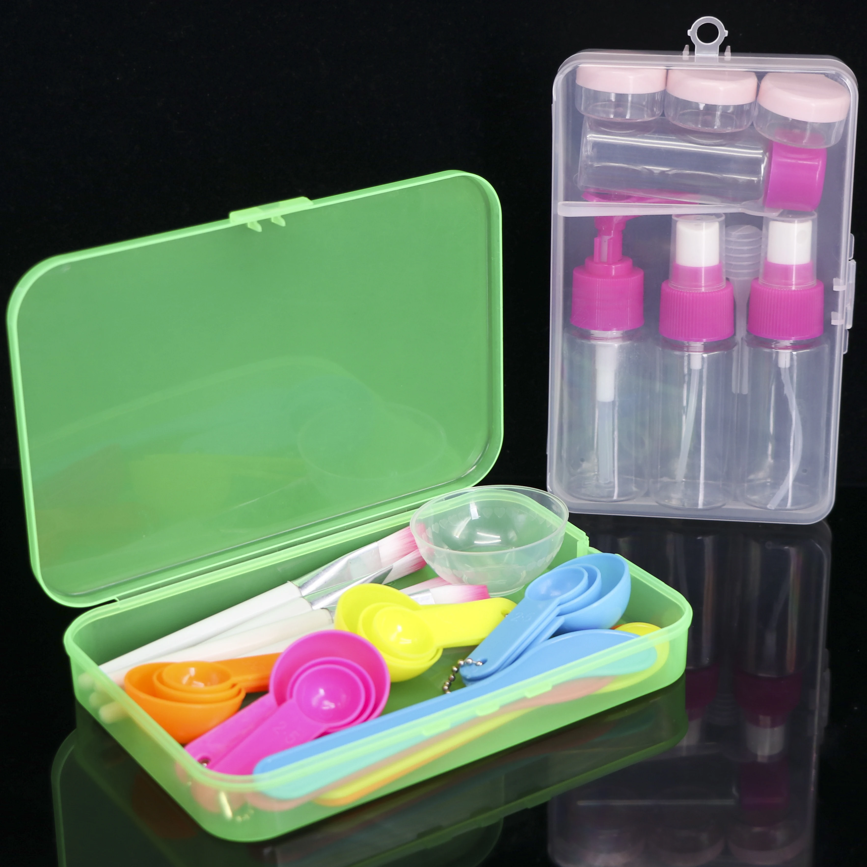 WEISHENG Make Up Box Makeup Sponge Holder Mask Box PP Plastic Packaging Cosmetic Containers Beauty Blender Case Makeup Organizer
