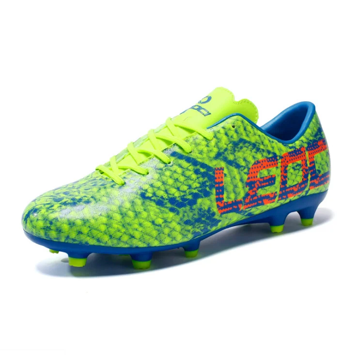  2021 wholesale outlet OEM custom sport odm soccer boots cleats football shoes