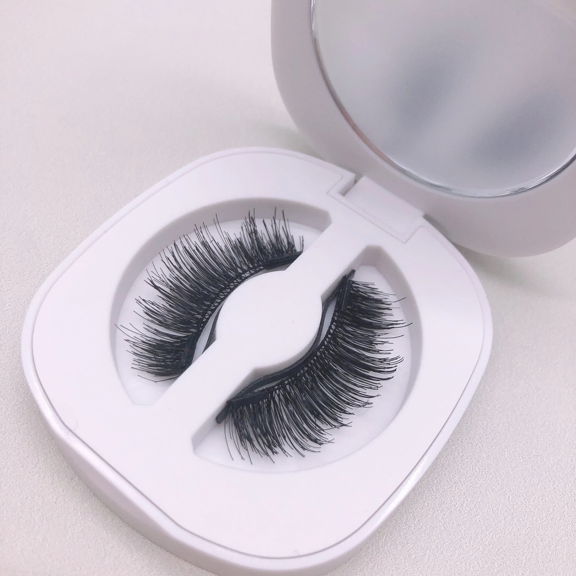 Magnetic Eyelashes New Products Handmade No Glue Needed No Eyeliner False Eyelashes Soft Magnets Quantum Magnetic Lashes Set