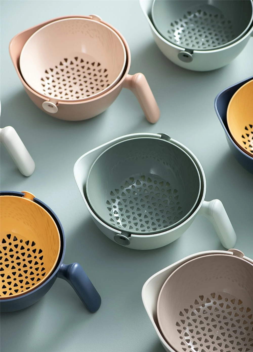 Original Design New Product Minimalist Style Vegetable Fruit Washing Bowl Kitchen Plastic Drain Basket