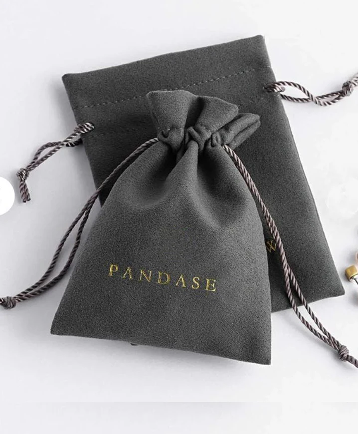 24 Hot sale beauty jewelry packaging pouch black  custom dust gift drawstring pouch jewelry velvet bags