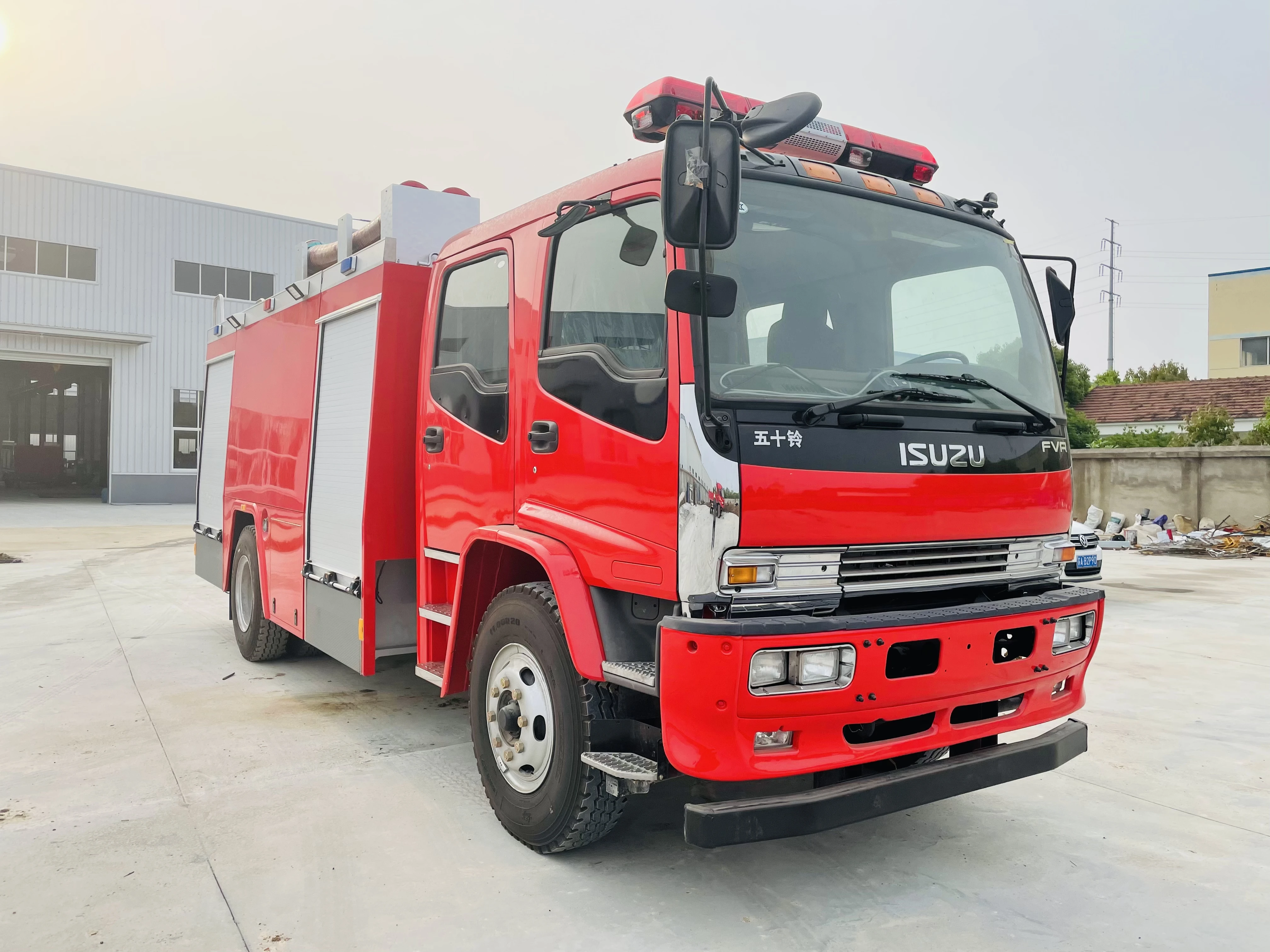 8000 liter water tank fire truck, fire fighter truck, fire fighting truck price