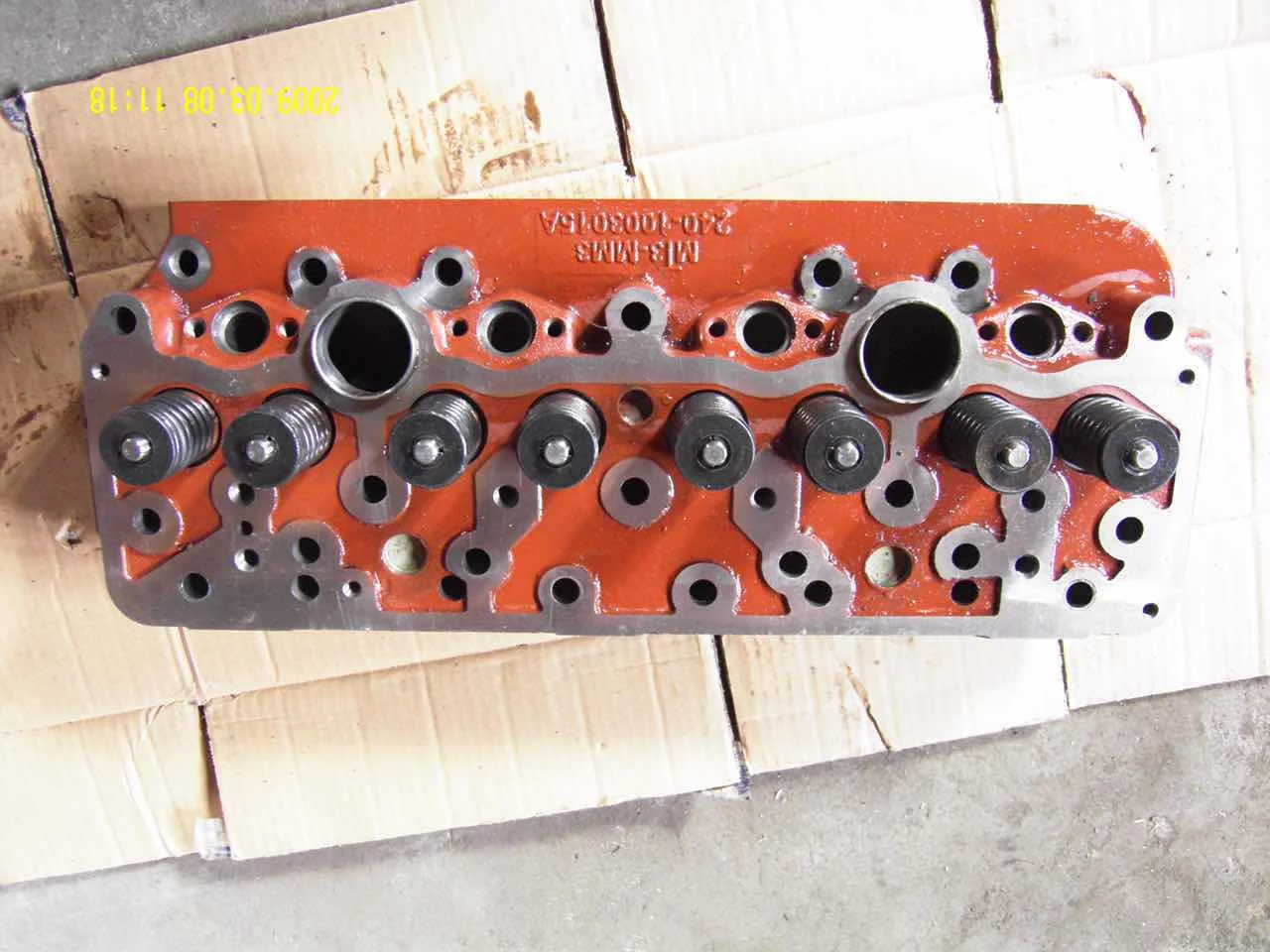 МТЗ 80 часть 240-1003012 А1 головка цилиндра в сборе