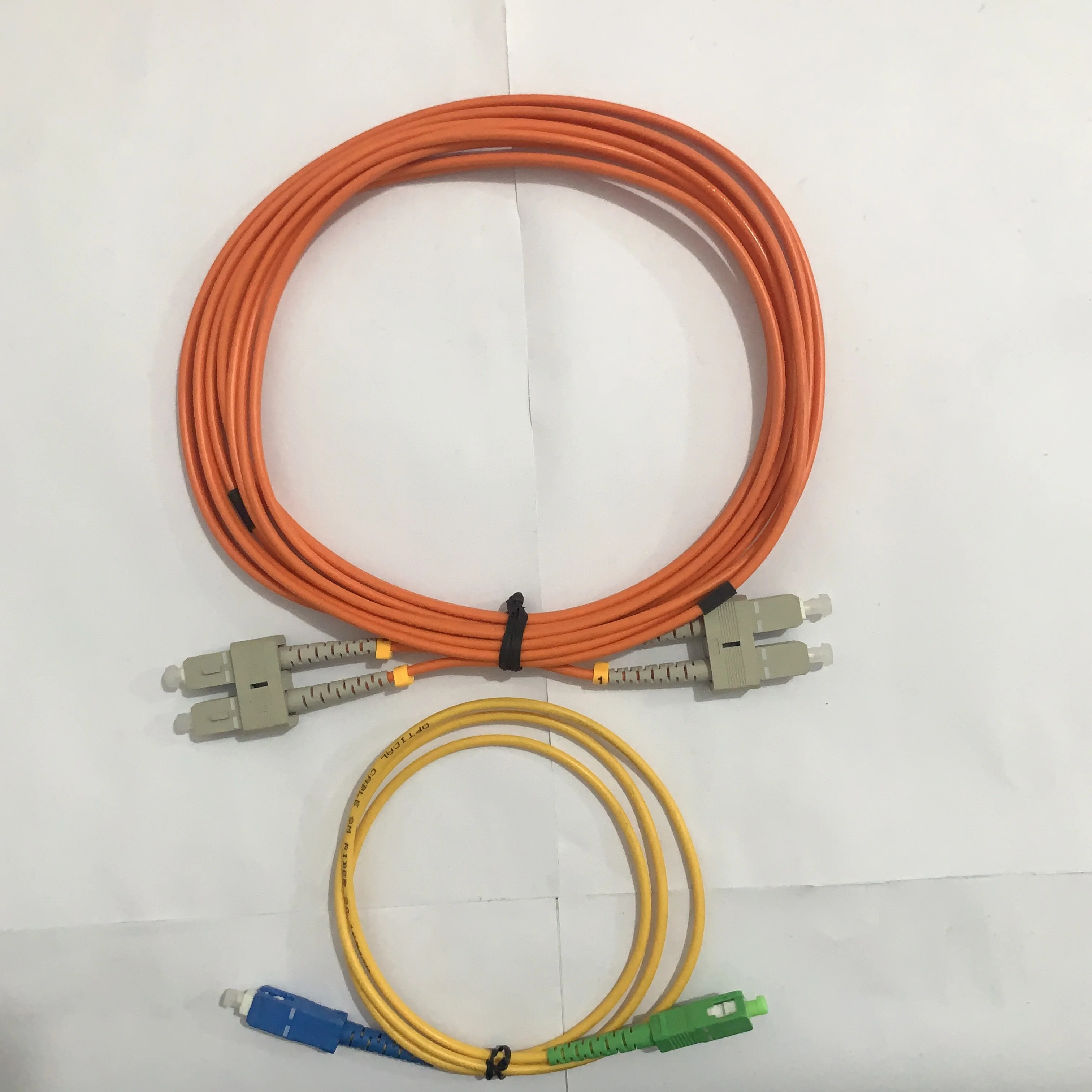 Высокопроизводительное, низкие вносимые потери, гарантированное качество, шнуры, соединительное волокно