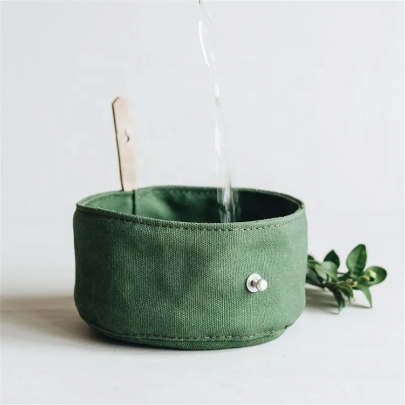 Sohpety Custom Portable Pet Travel Foldable Bowl Eco Friendly Food Slow Feeder Collapsible Dog Drinking Water Bowl