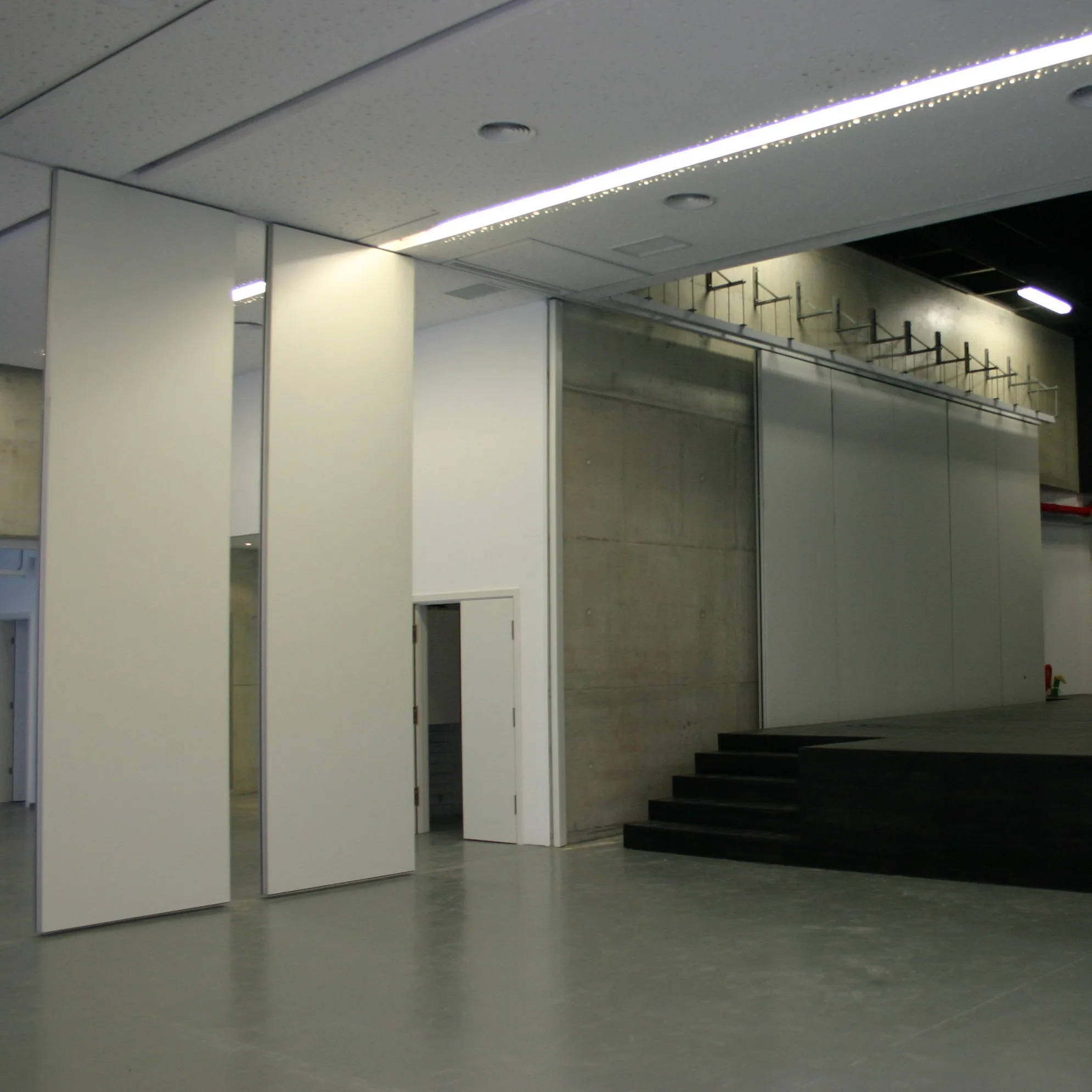 Wholesale Interior Movable Partition Wall Panel Hotel Room Divider Office Partitions